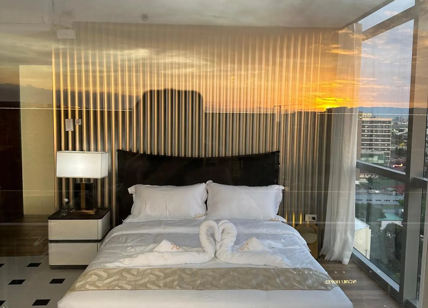 Apartment Luxury Penthouse Hotel Near City Of Dreams Casino9 Manila