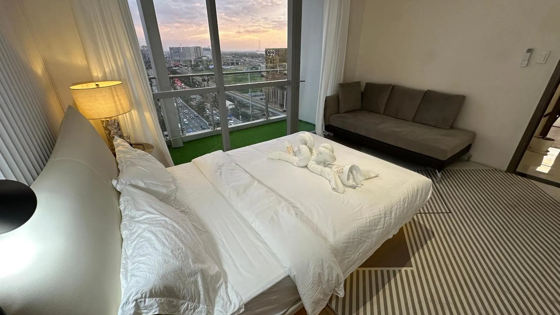 Apartment Luxury Penthouse Hotel Near City Of Dreams Casino9 Manila