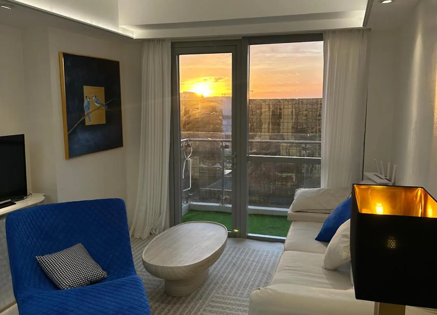 Luxury Penthouse Hotel Near City Of Dreams Casino9 Manila 0*,  Philippines