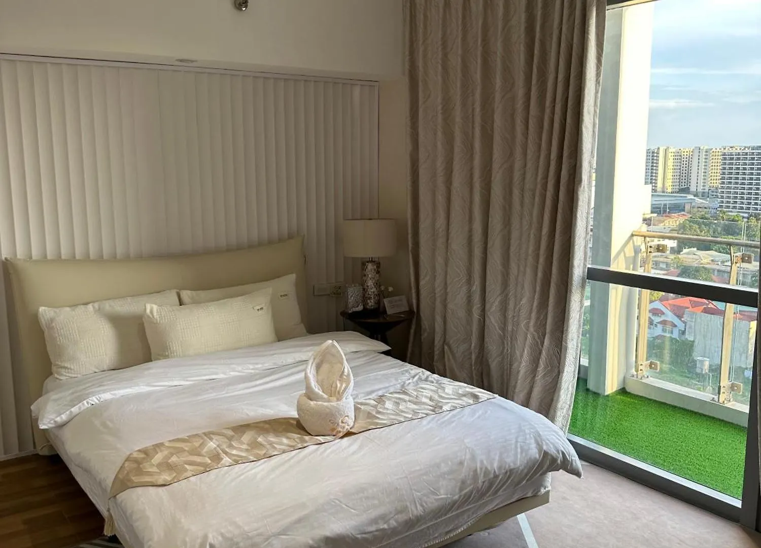 Luxury Penthouse Hotel Near City Of Dreams Casino9 Manila Apartment
